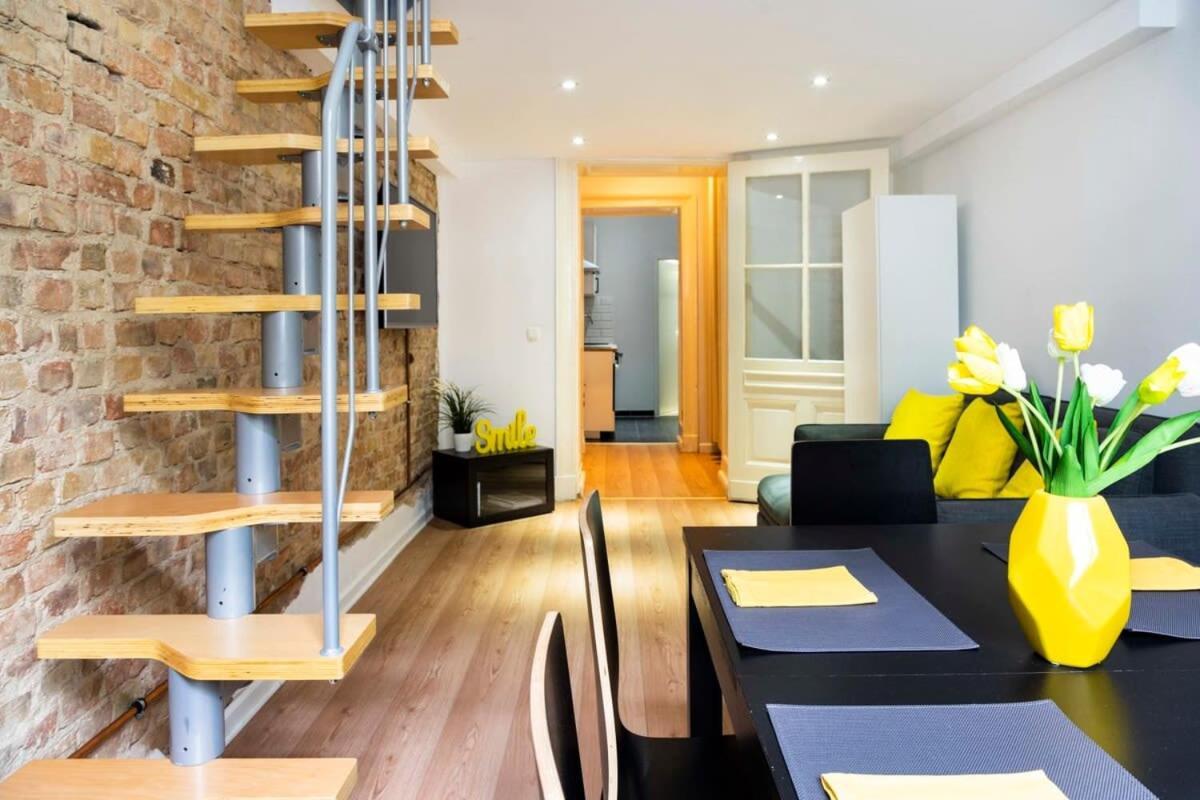 Industrial Style Plus Self Checkin Plus Street Parking Berlim Exterior foto